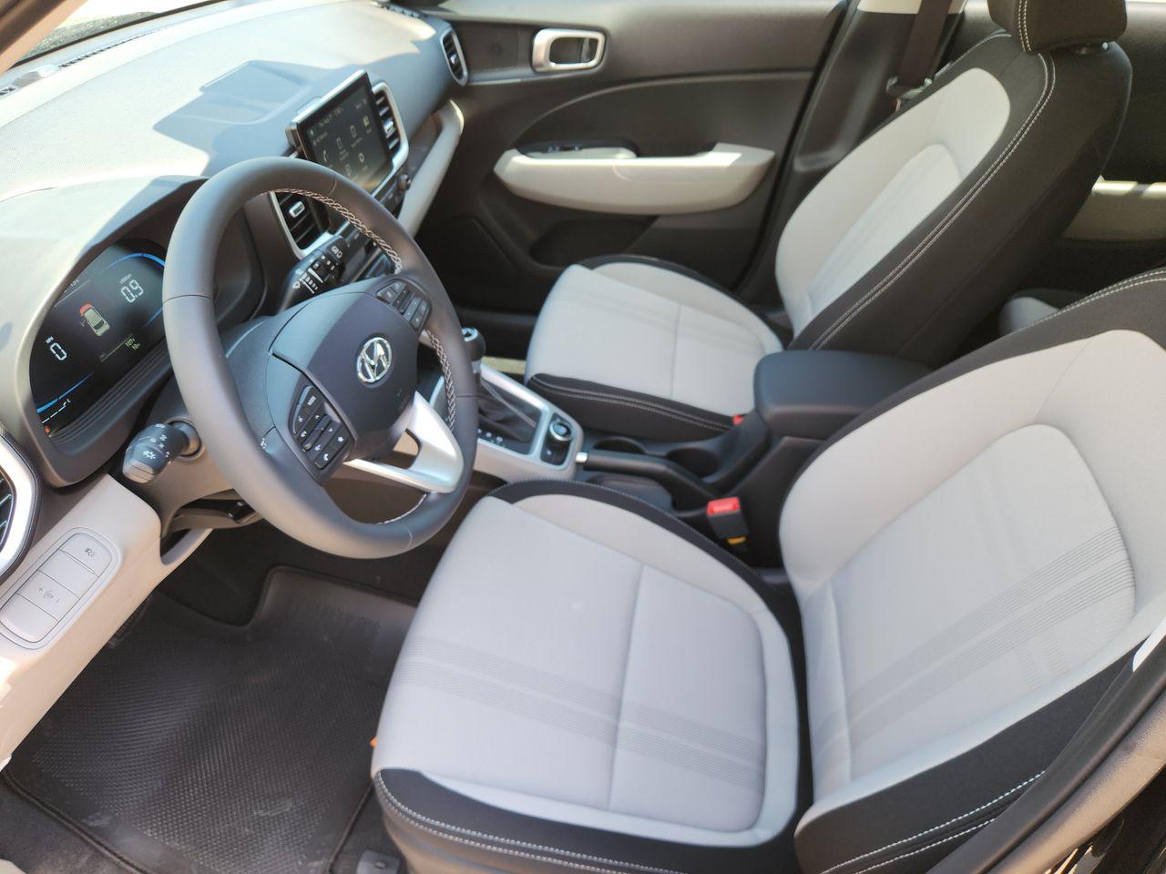 New 2026 Onyx Black Hyundai SEL image 8