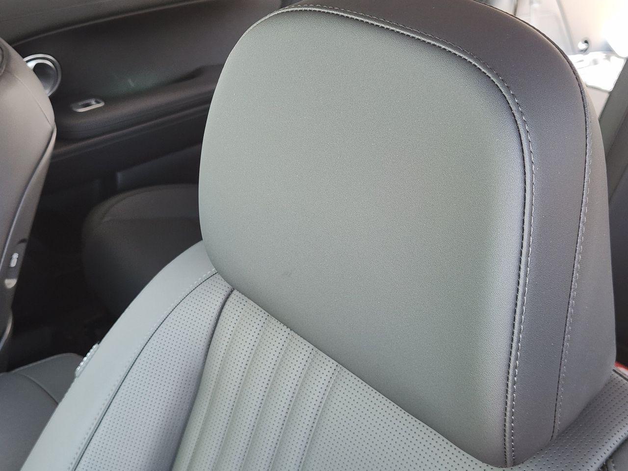 New 2027 Ecotronic Gray Pearl Hyundai Blue SEL Premium 7P image 12