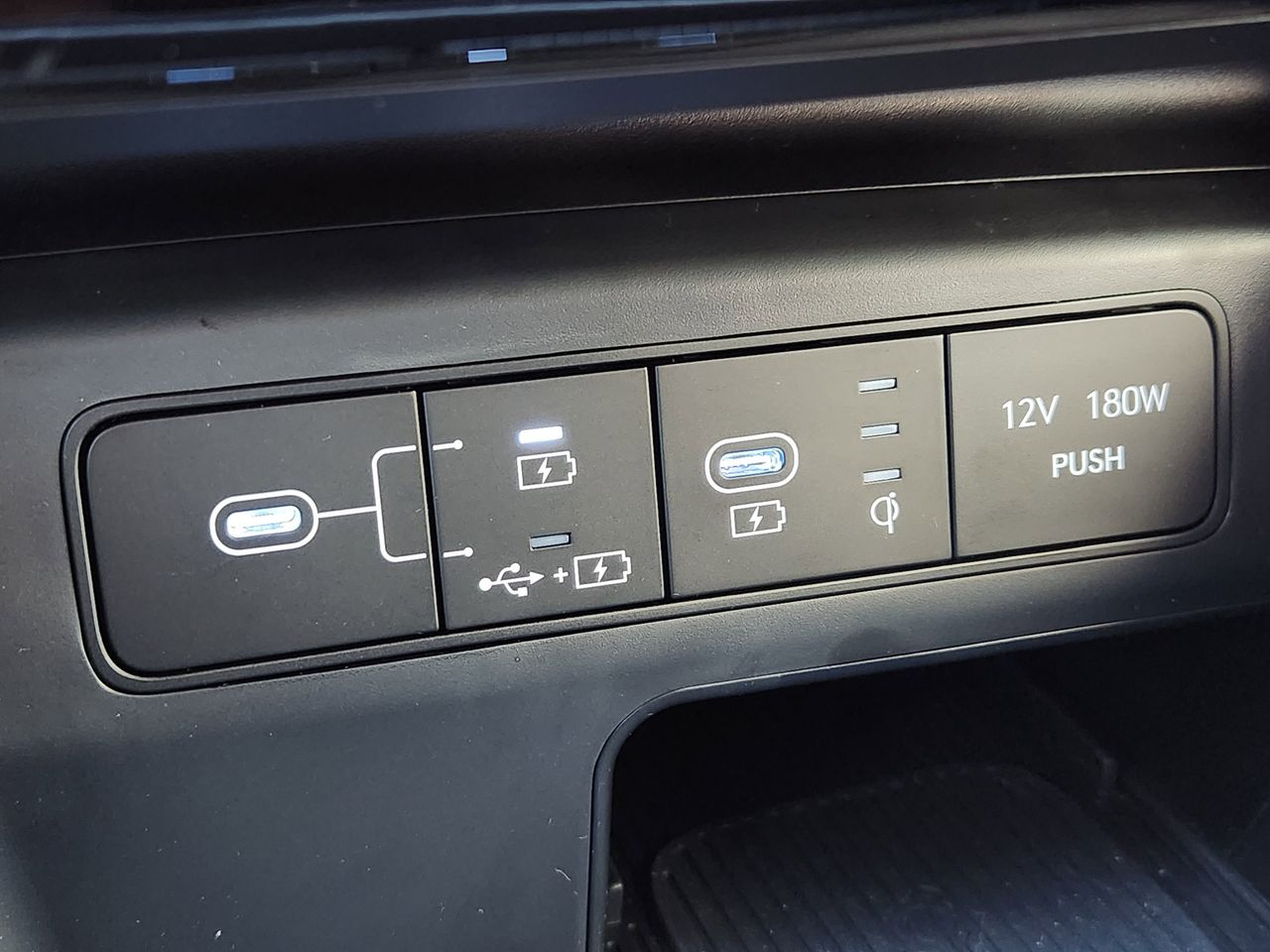 New 2026 SAW White Hyundai XRT image 20