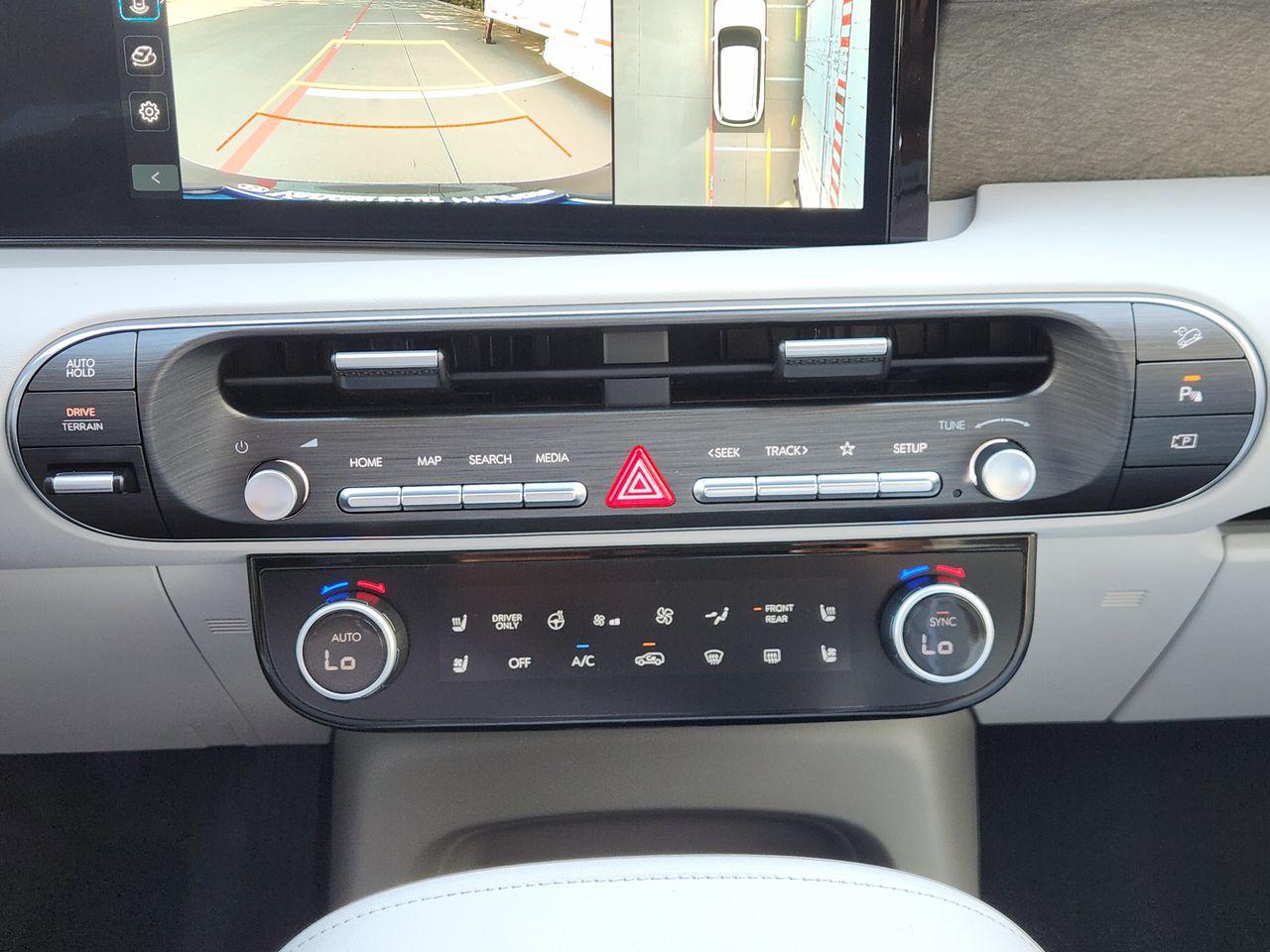 New 2026 Creamy White Pearl Hyundai SEL Premium 7P image 16