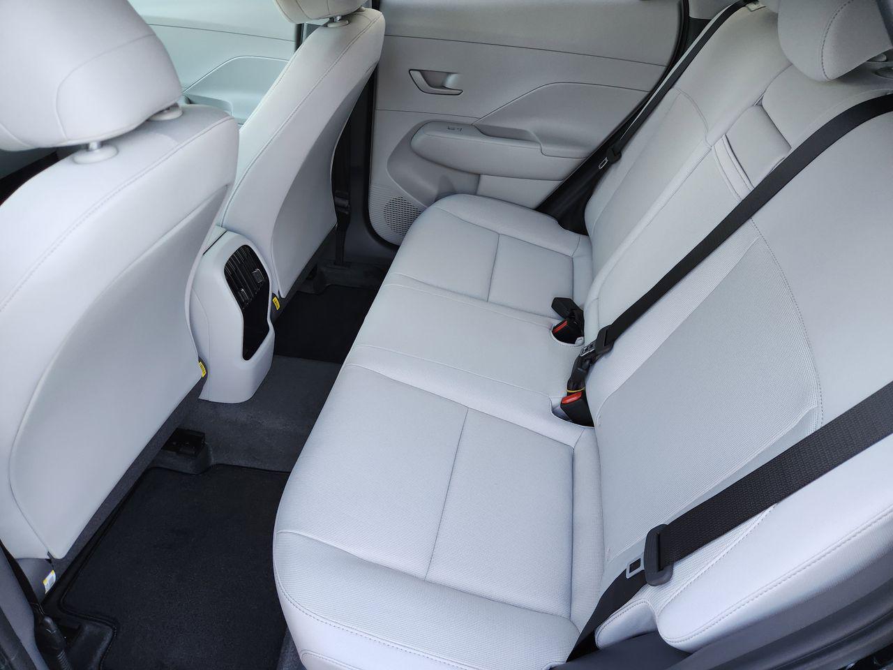 New 2026 A2B Black Hyundai SEL Sport FWD image 27