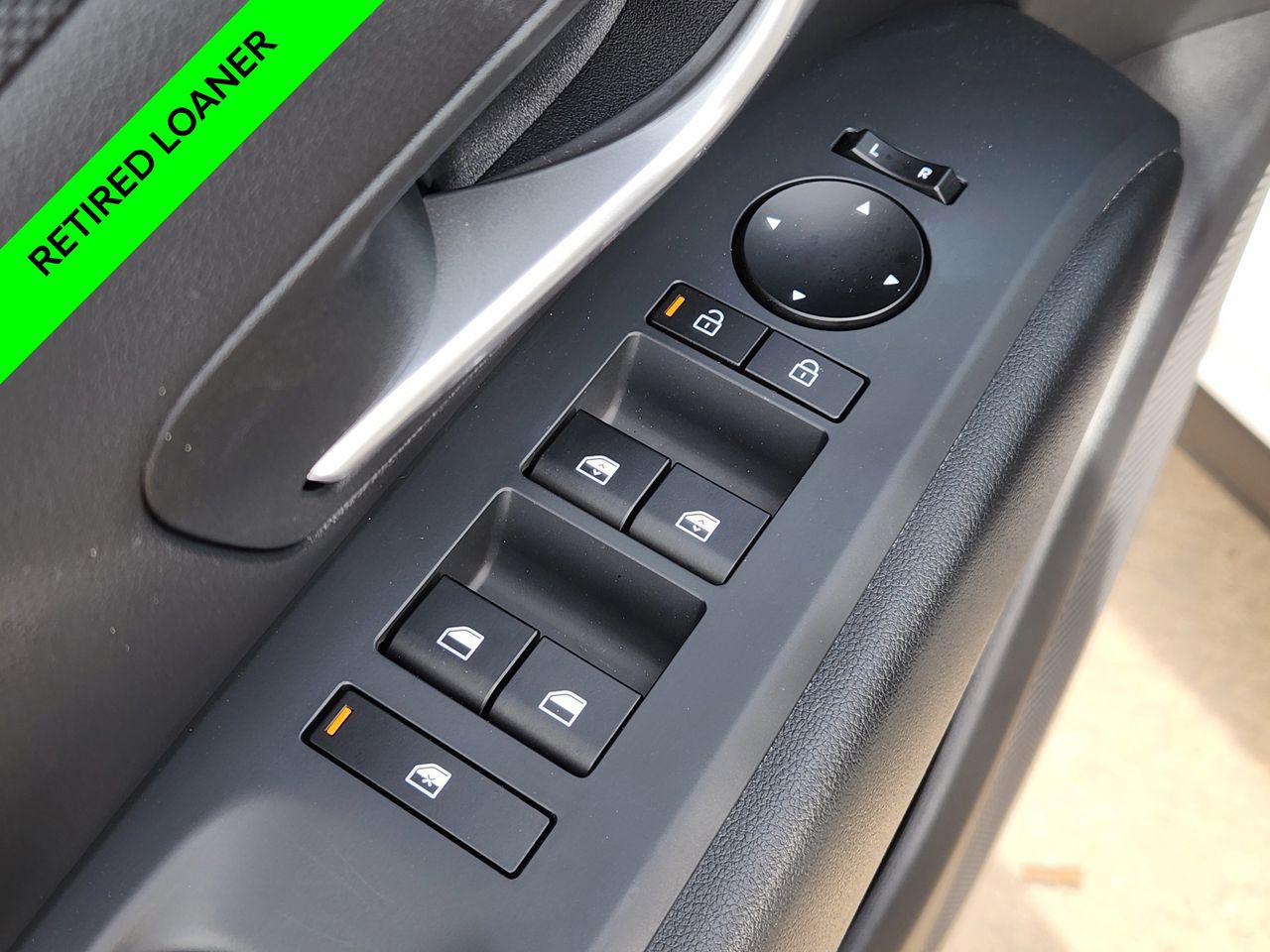 New 2026 W6H White Hyundai SEL FWD image 23