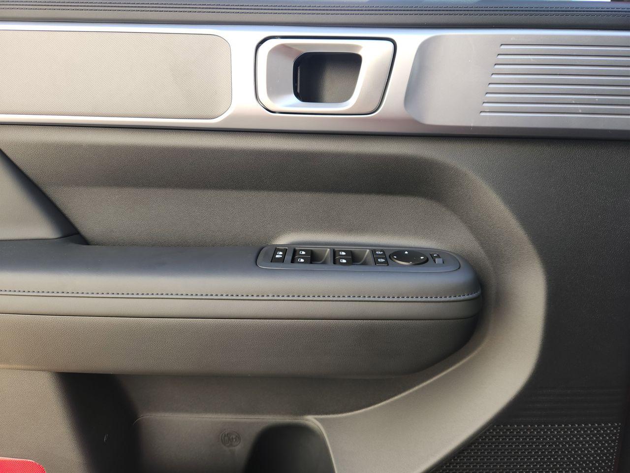 New 2026 R2P Red Hyundai SEL FWD image 22