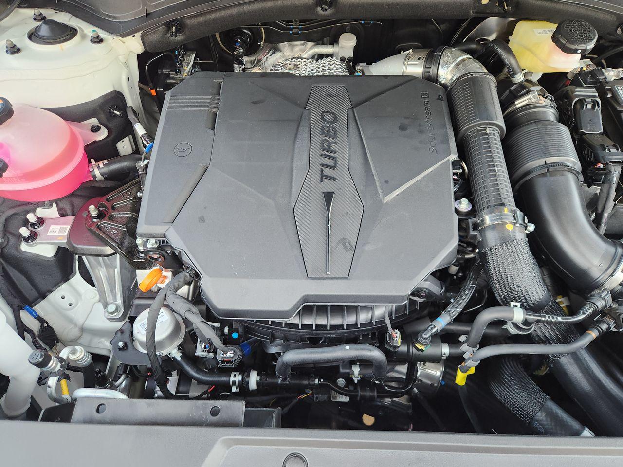 New 2027 Serenity White Hyundai SEL FWD image 30