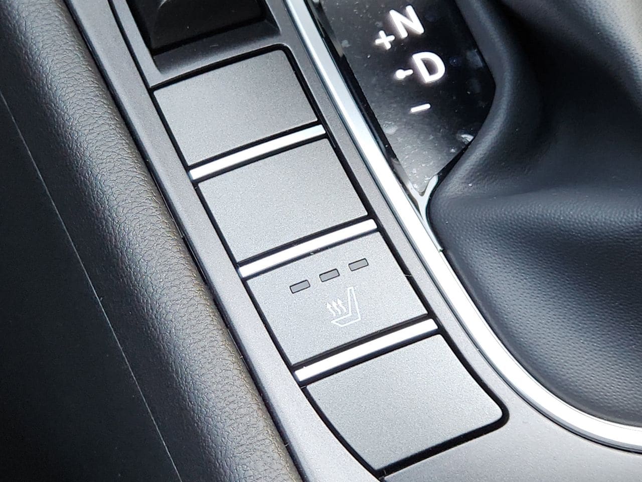 New 2026 SAW White Hyundai SEL Sport FWD image 19