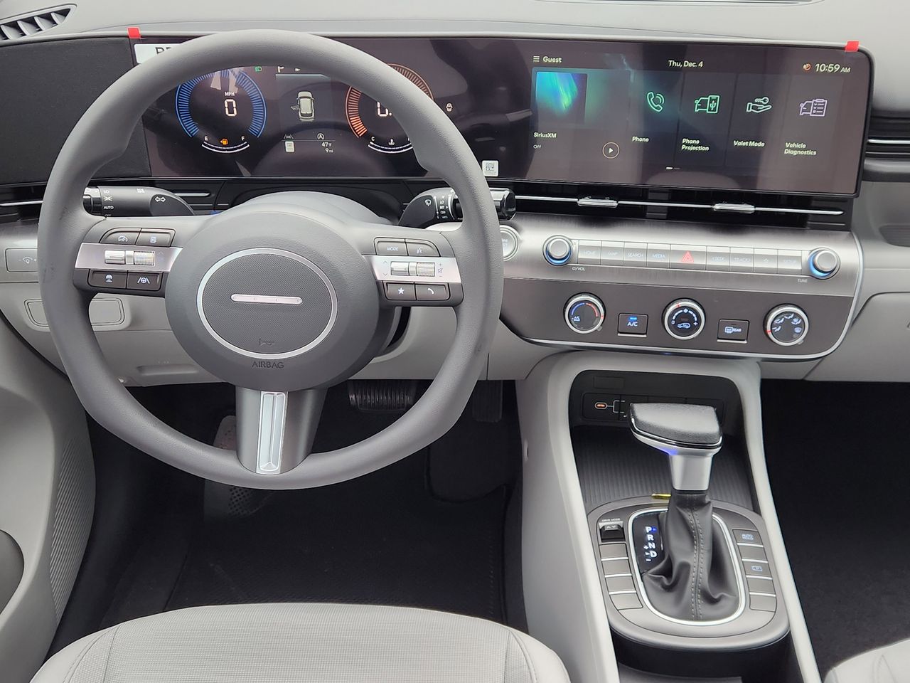 New 2026 SAW White Hyundai SE FWD image 25