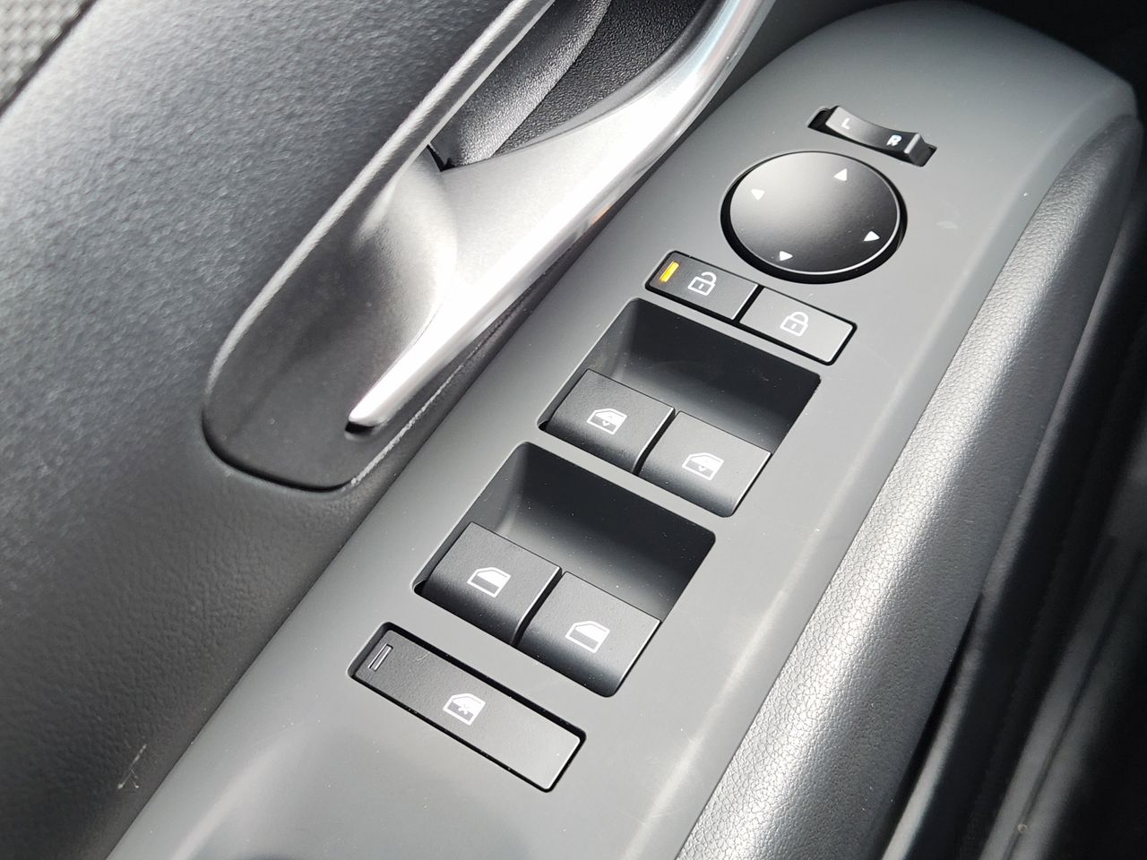 New 2026 NT2 Gray Hyundai SEL Activity FWD image 21