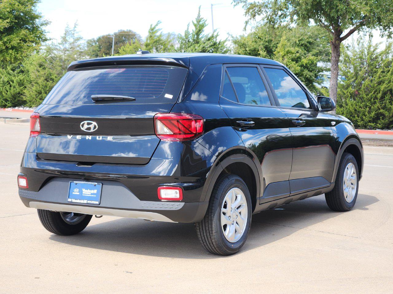 New 2026 Hyundai Venue SE SUV