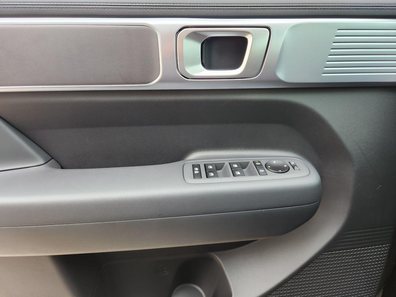 New 2026 Phantom Black Hyundai SE FWD image 22
