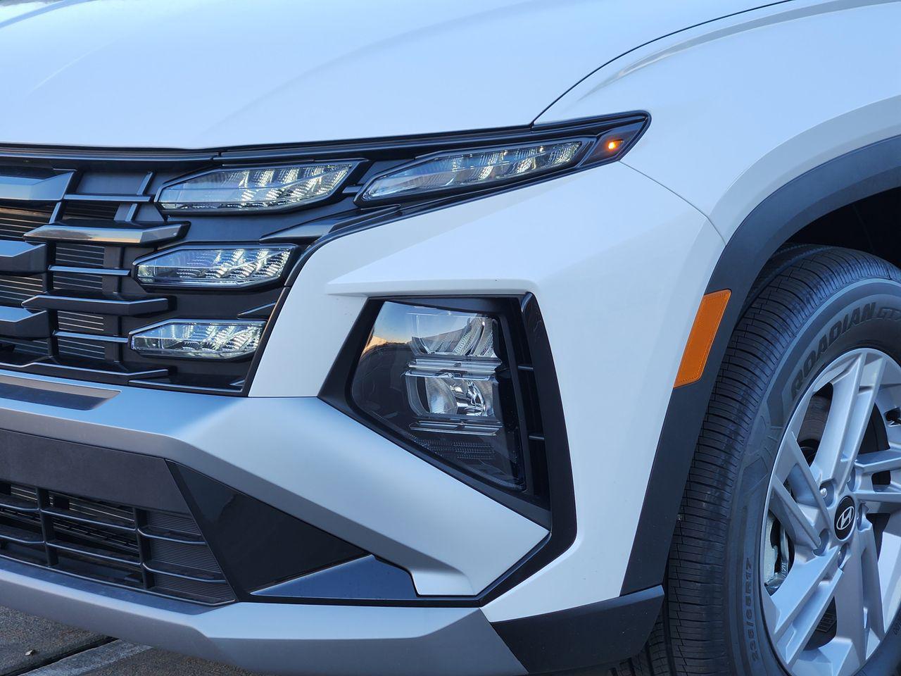 New 2026 W6H White Hyundai SE FWD image 6