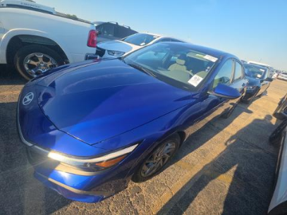 2024 Hyundai Elantra SEL Sedan