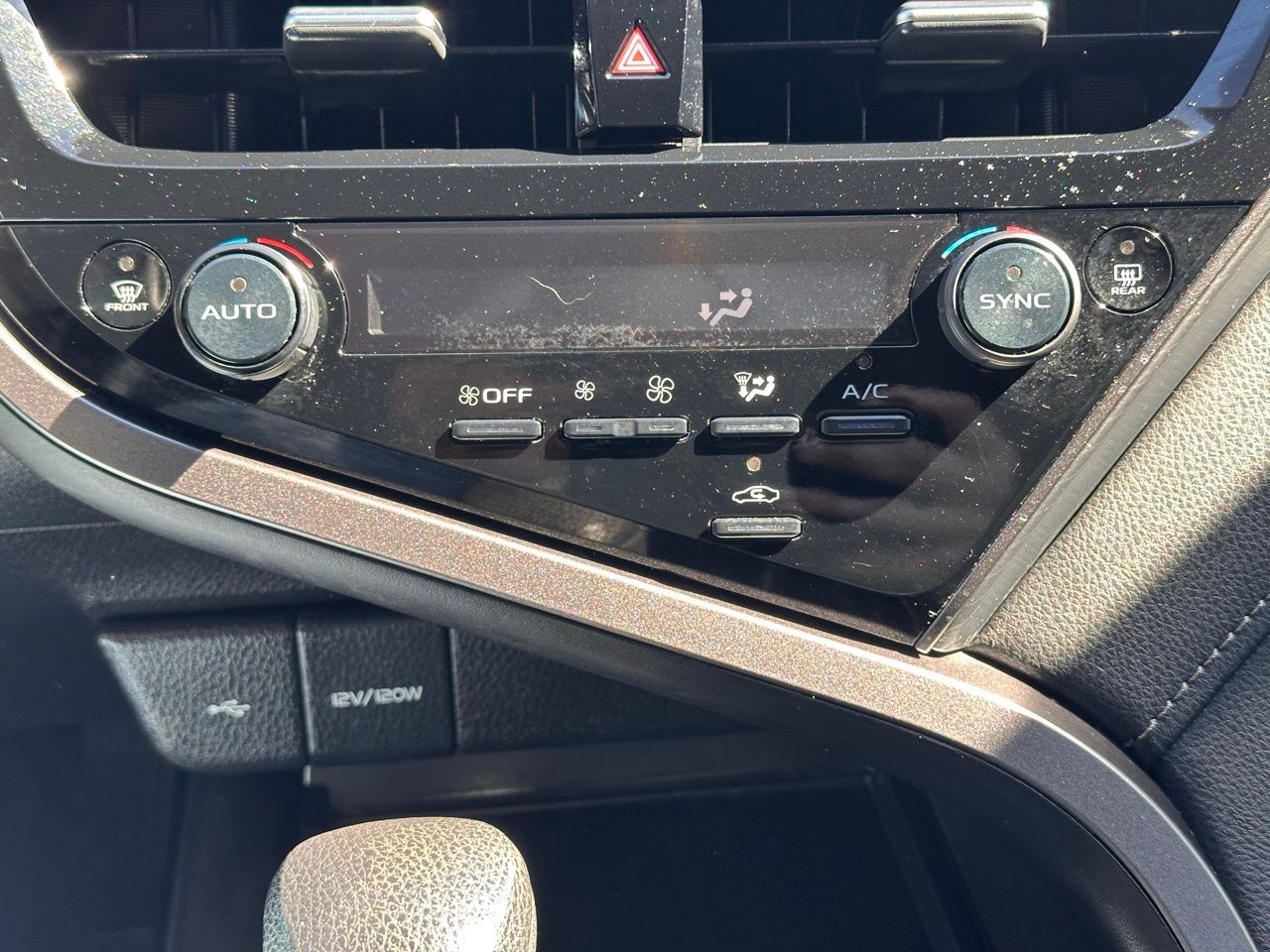 Used 2022 Predawn Gray Mica Toyota LE image 27