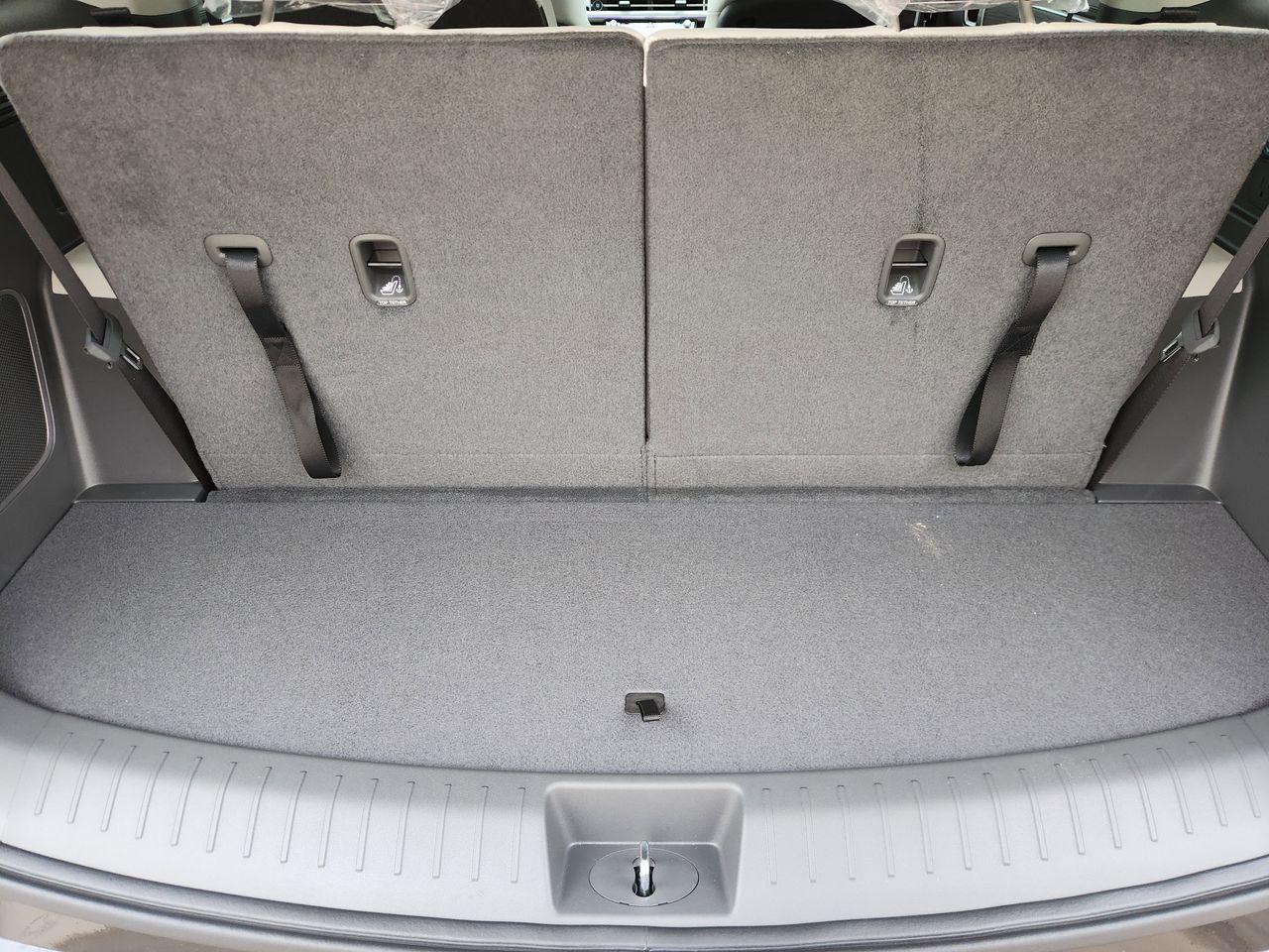 New 2026 W6H White Hyundai Calligraphy image 34