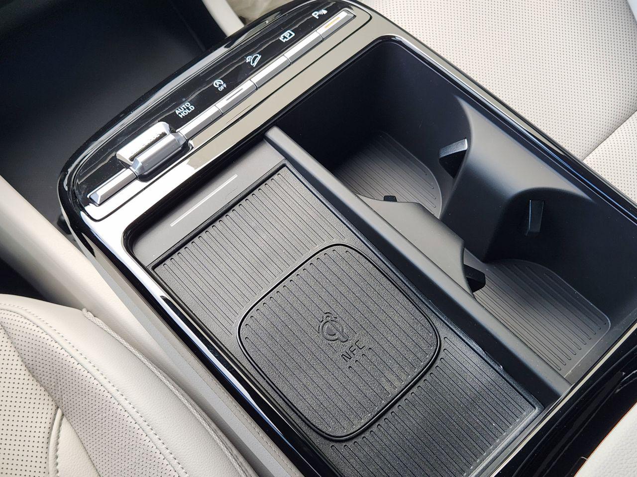 New 2026 Serenity White Pearl Hyundai Limited FWD image 18