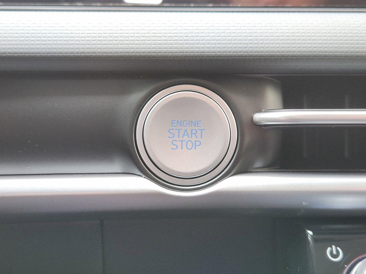 New 2026 R2T Silver Hyundai SEL FWD image 16