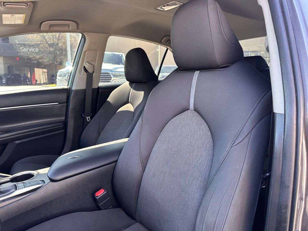 Used 2022 Predawn Gray Mica Toyota LE image 18