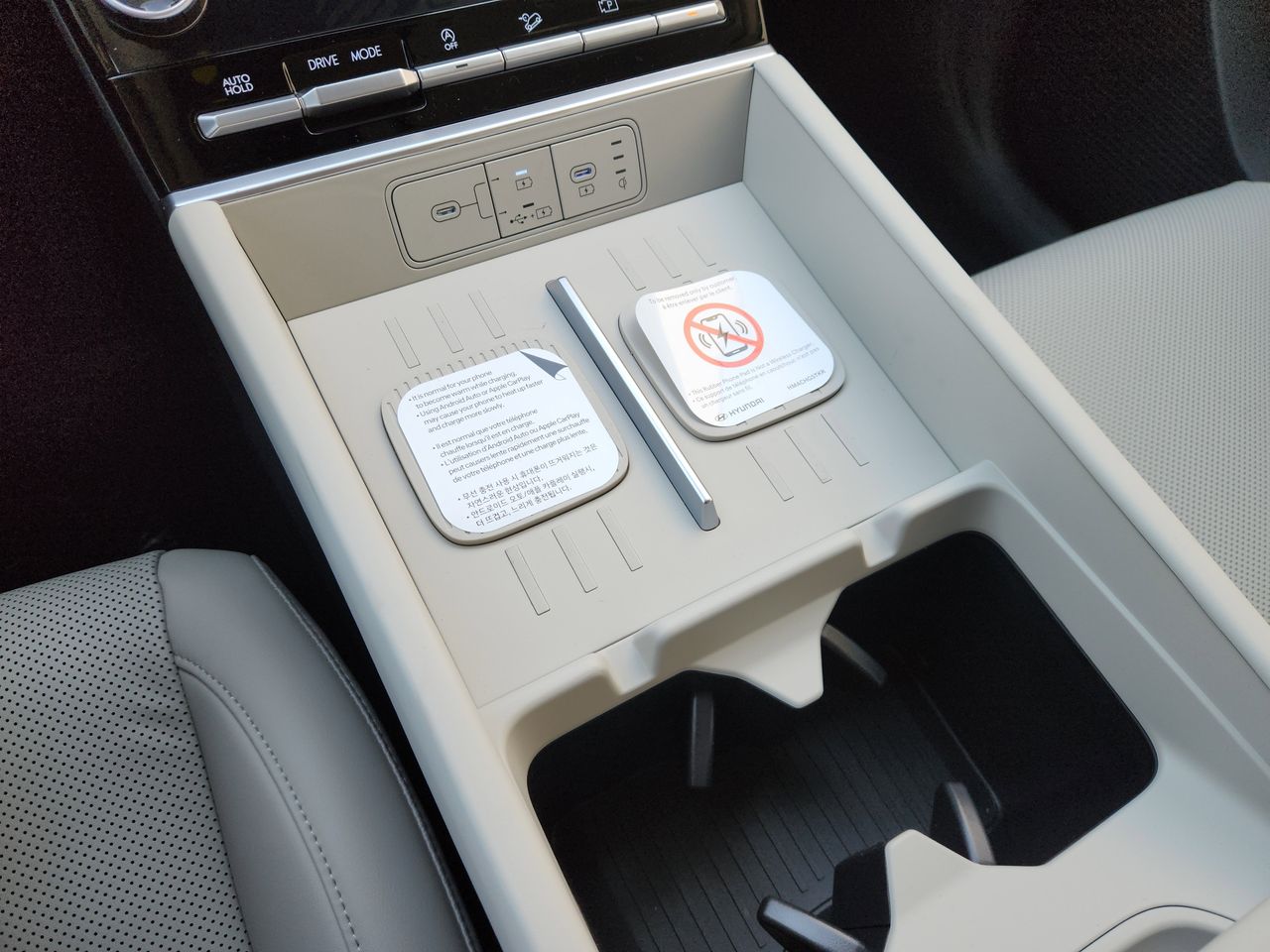 New 2026 W6H White Hyundai SEL FWD image 18