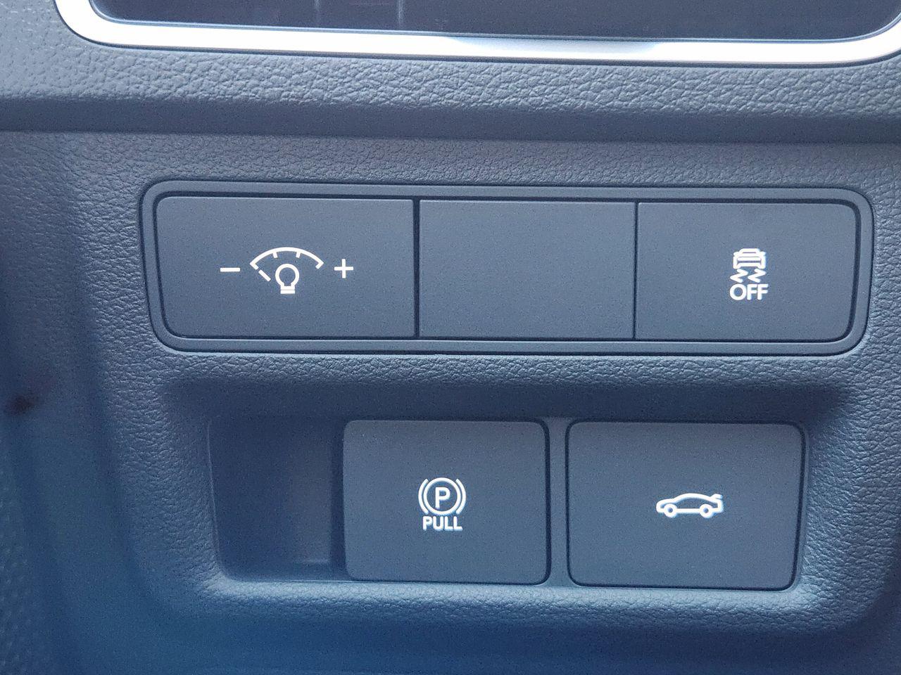 New 2026 W6H White Hyundai SEL Sport image 20