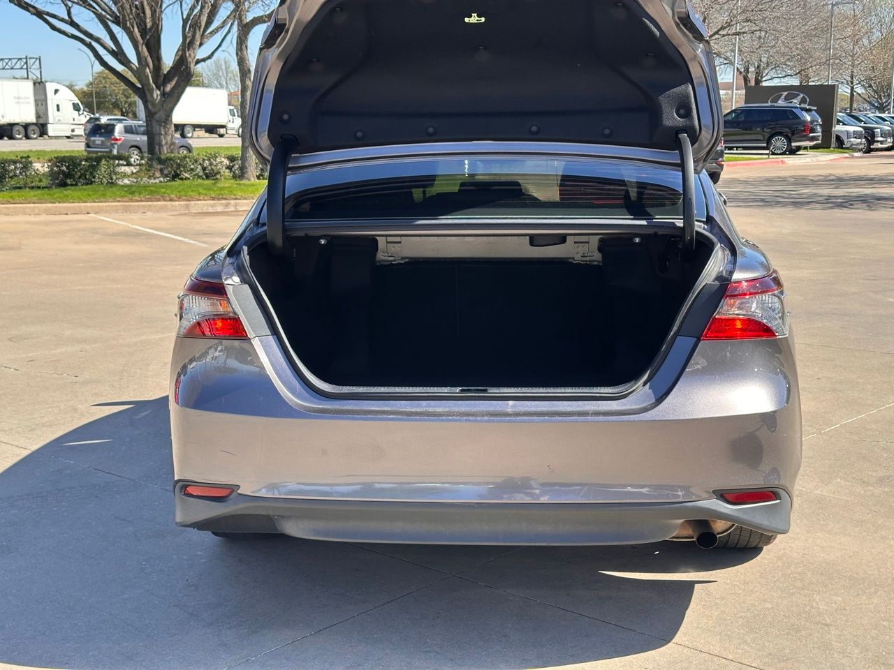 Used 2022 Predawn Gray Mica Toyota LE image 11