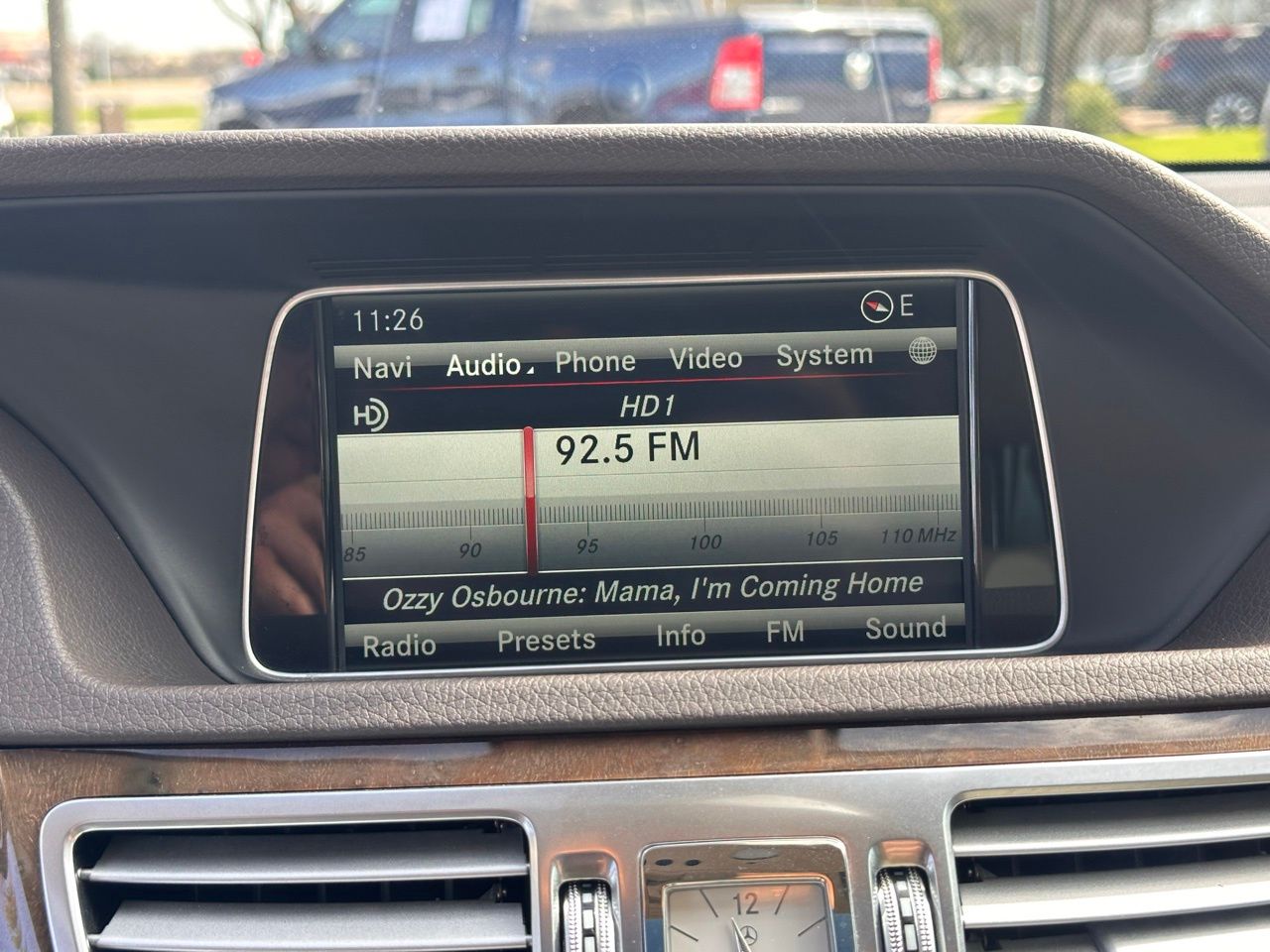 Used 2014 Polar White Mercedes-Benz E 350 4matic® image 36