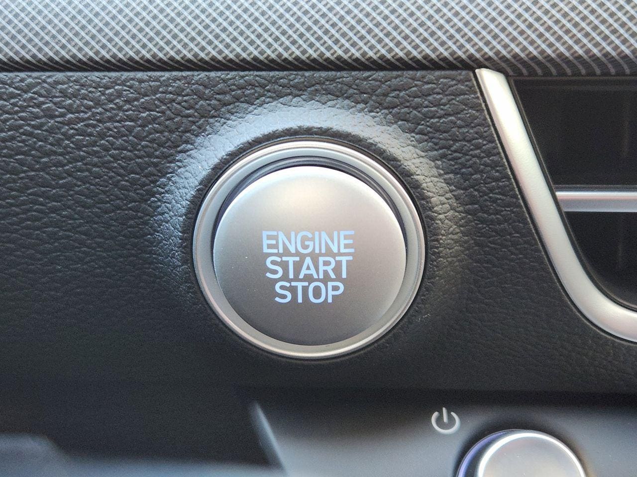 New 2026 NY9 Blue Hyundai SEL Sport image 16