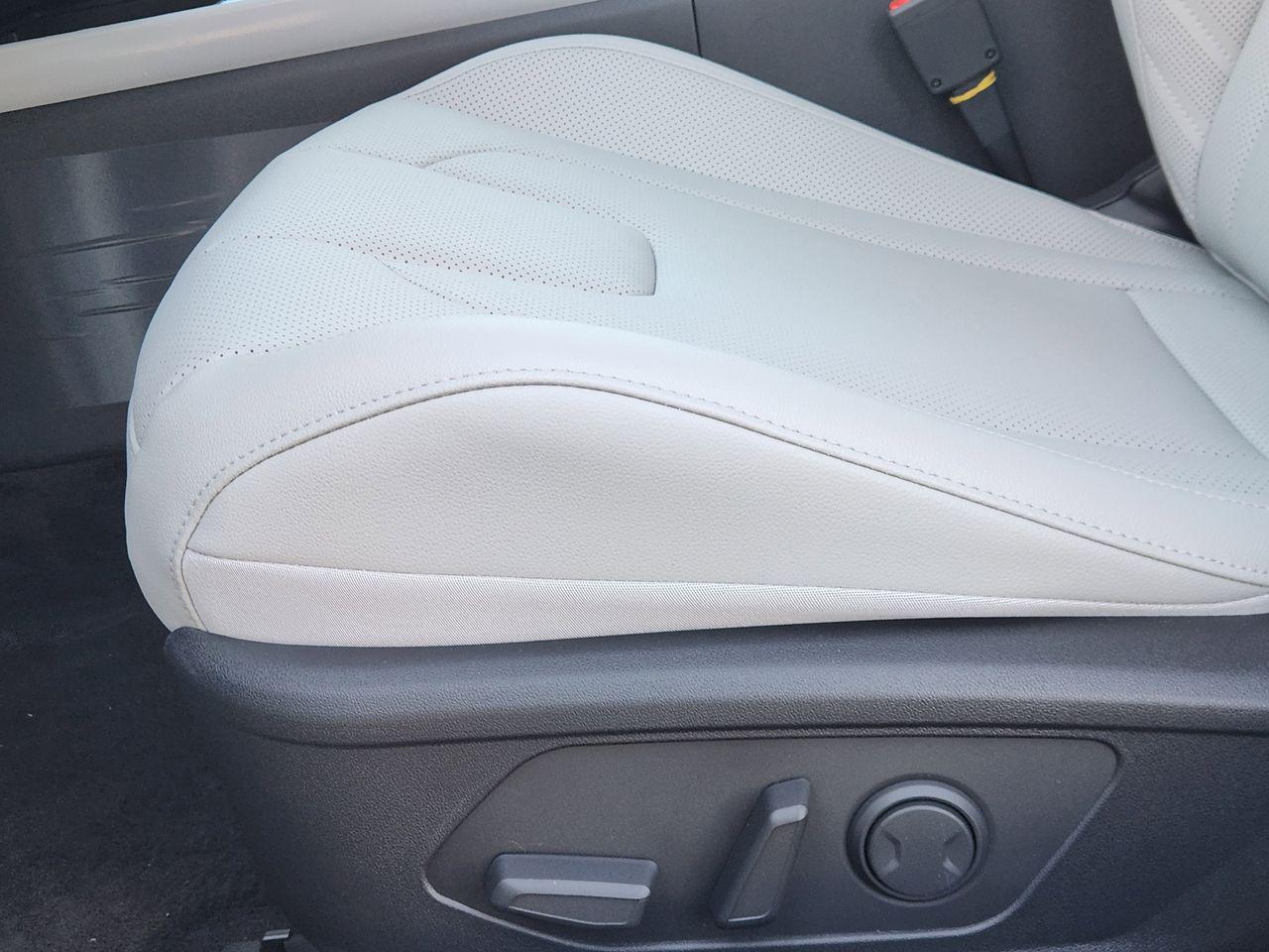 New 2026 Serenity White Hyundai Limited image 24