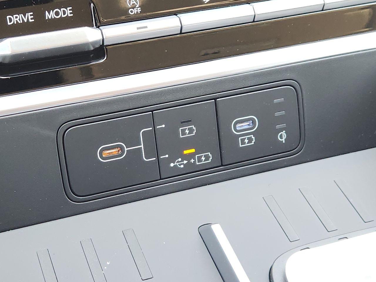 New 2027 Serenity White Hyundai SEL FWD image 17