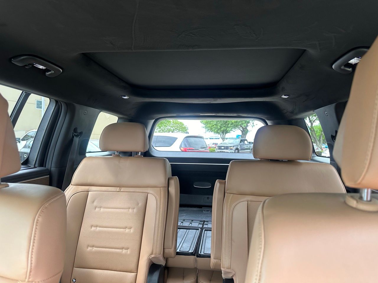 Certified Used 2026 Rockwood Green Hyundai Calligraphy image 17