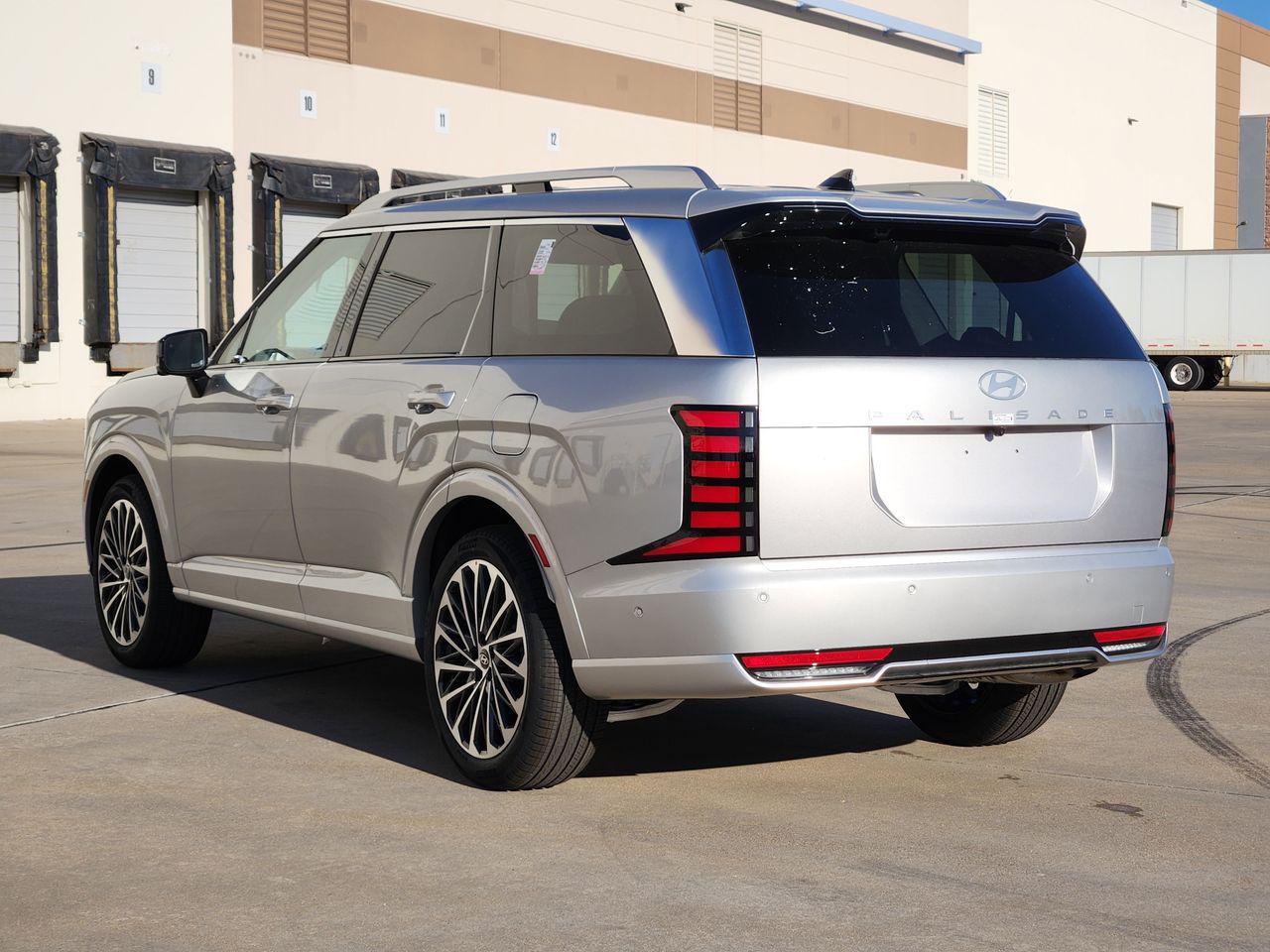 New 2026 T2X Silver Hyundai Calligraphy FWD image 3