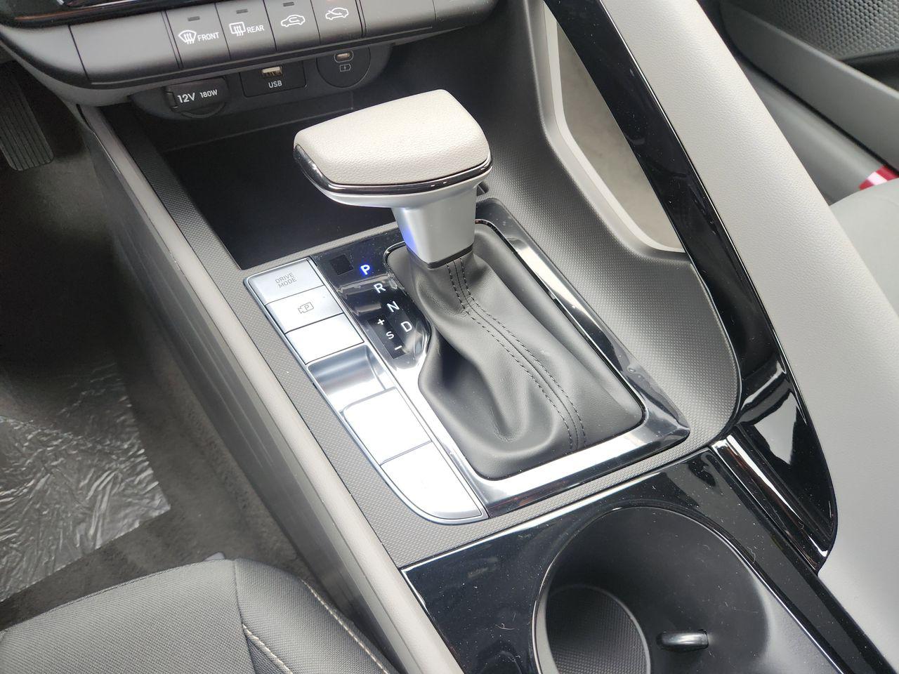 New 2026 W6H White Hyundai Blue image 19