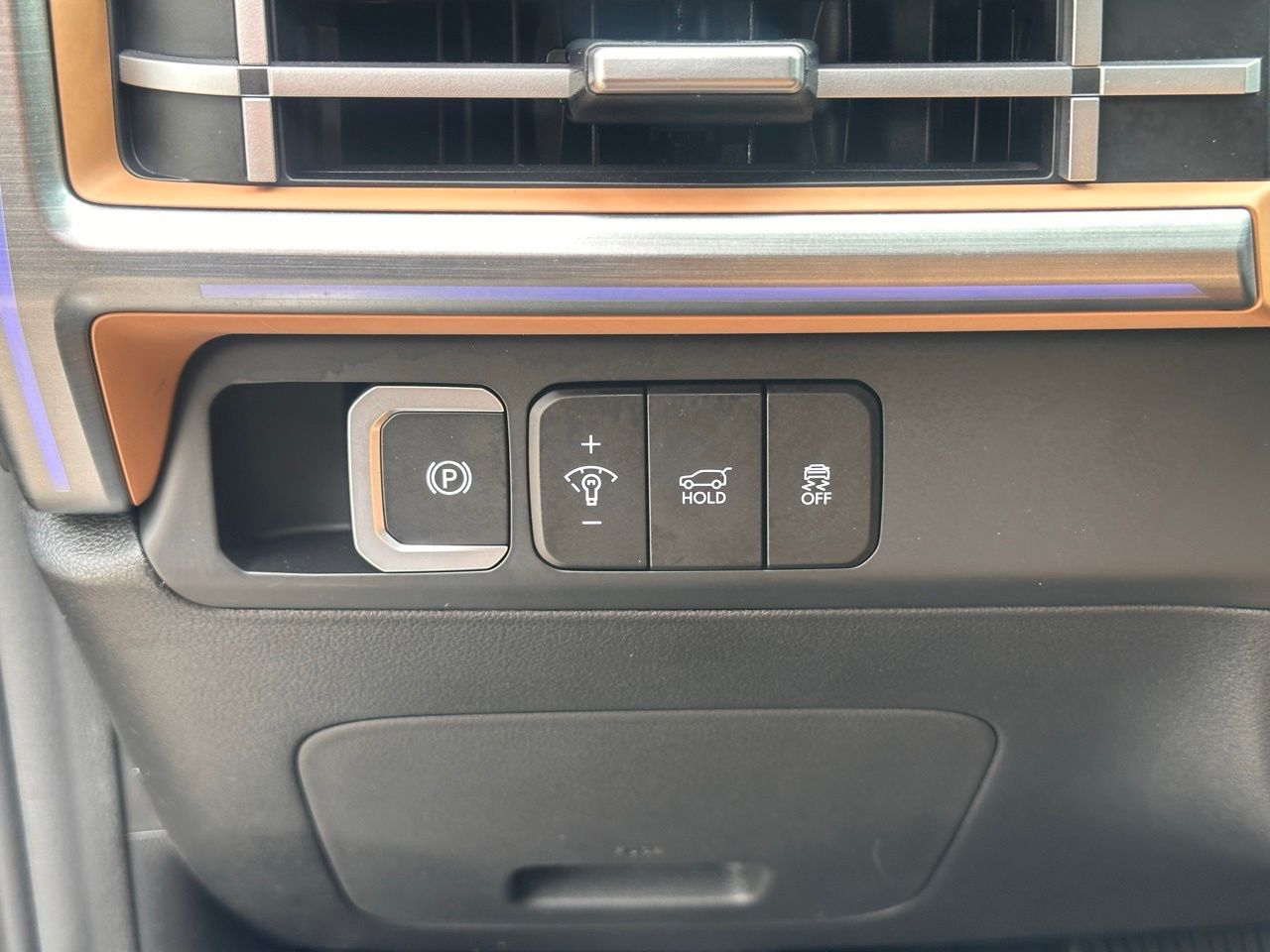 Certified Used 2026 Rockwood Green Hyundai Calligraphy image 29