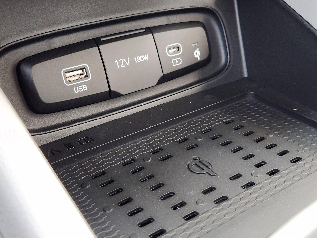 New 2026 SAW White Hyundai SEL image 17