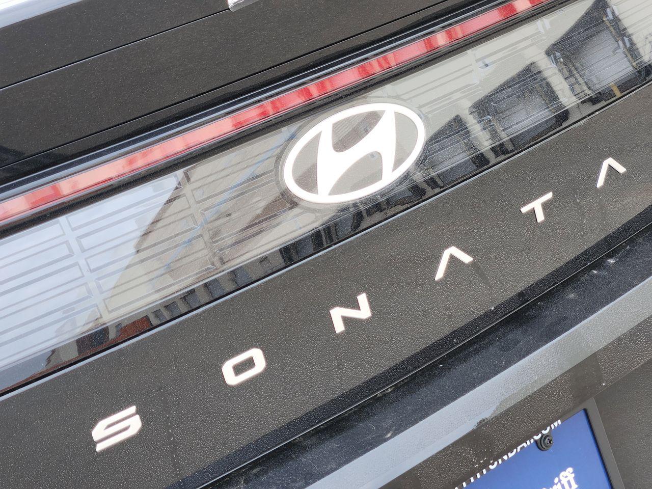 New 2026 A2B Black Hyundai SEL Sport image 8