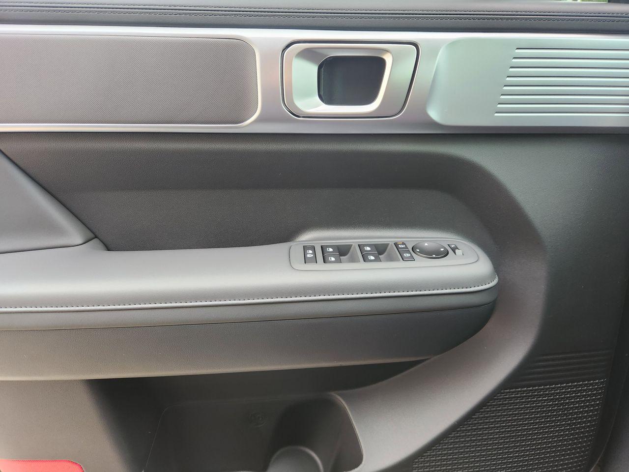New 2026 Ecotronic Gray Hyundai SEL FWD image 22