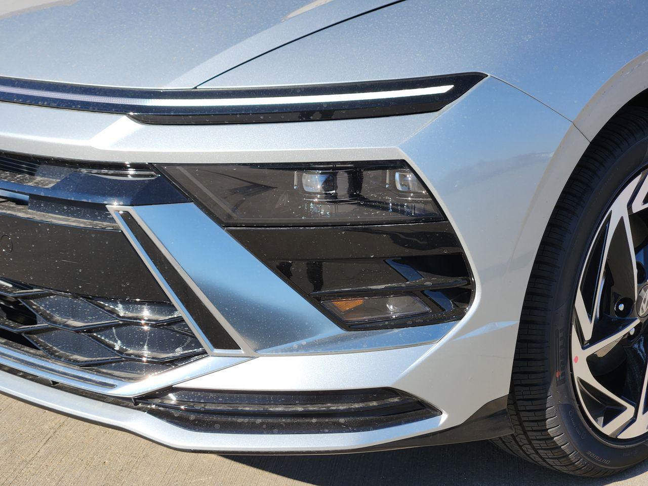 New 2026 Aero Silver Hyundai SEL Sport image 6