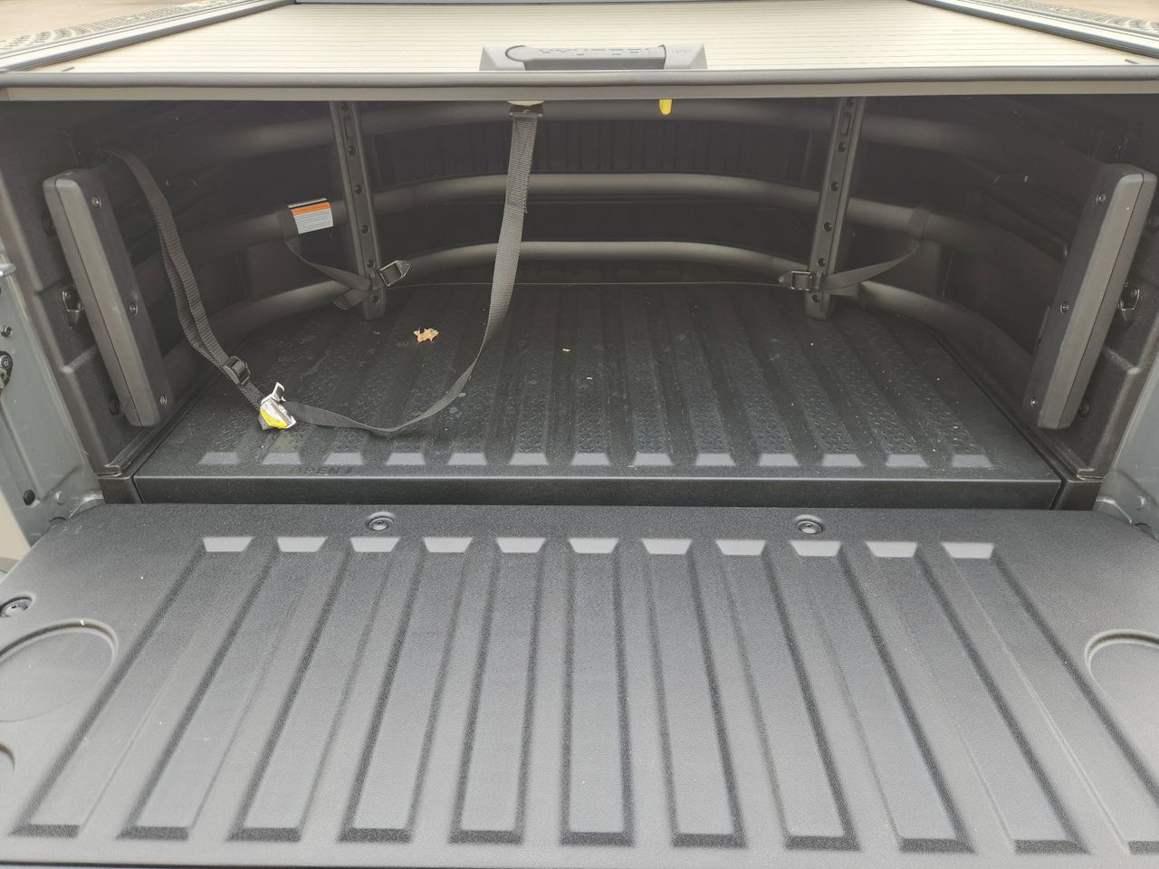 New 2026 NT2 Gray Hyundai SEL Activity FWD image 31