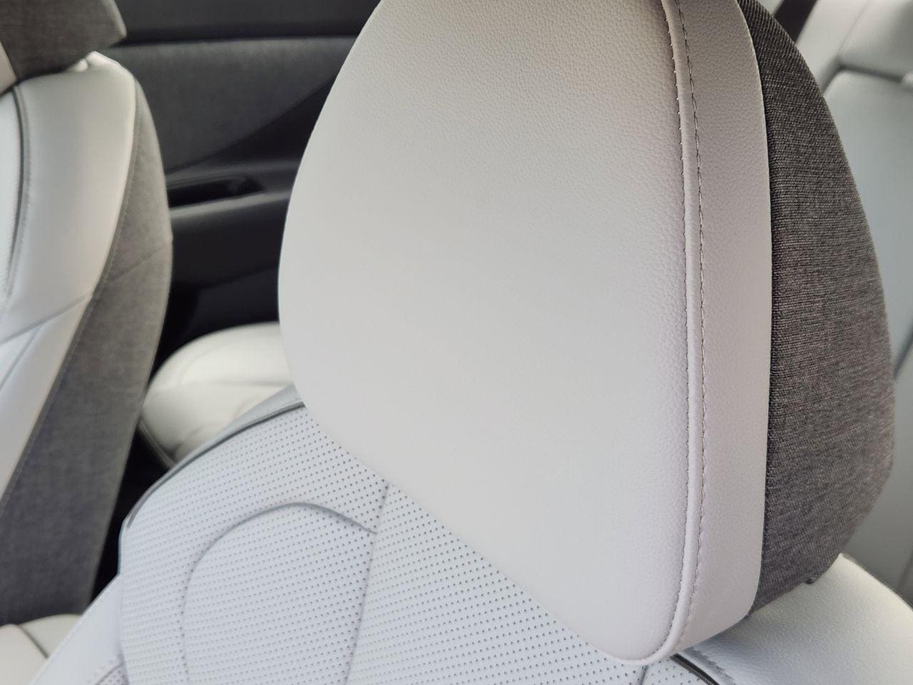 New 2026 A2B Black Hyundai Limited image 12