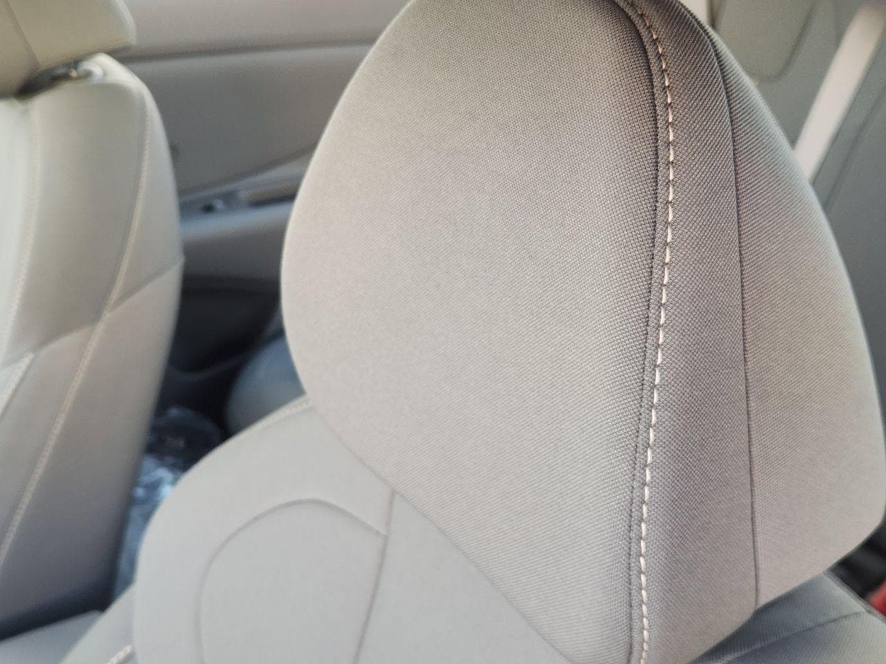 New 2026 Serenity White Hyundai SEL Sport image 11