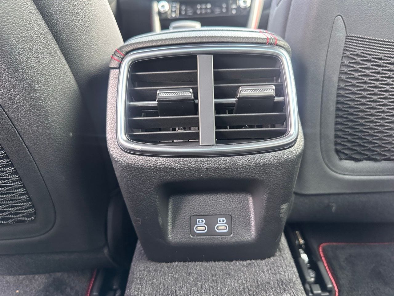 Used 2026 Alta White Genesis 3.3T Sport Prestige image 15