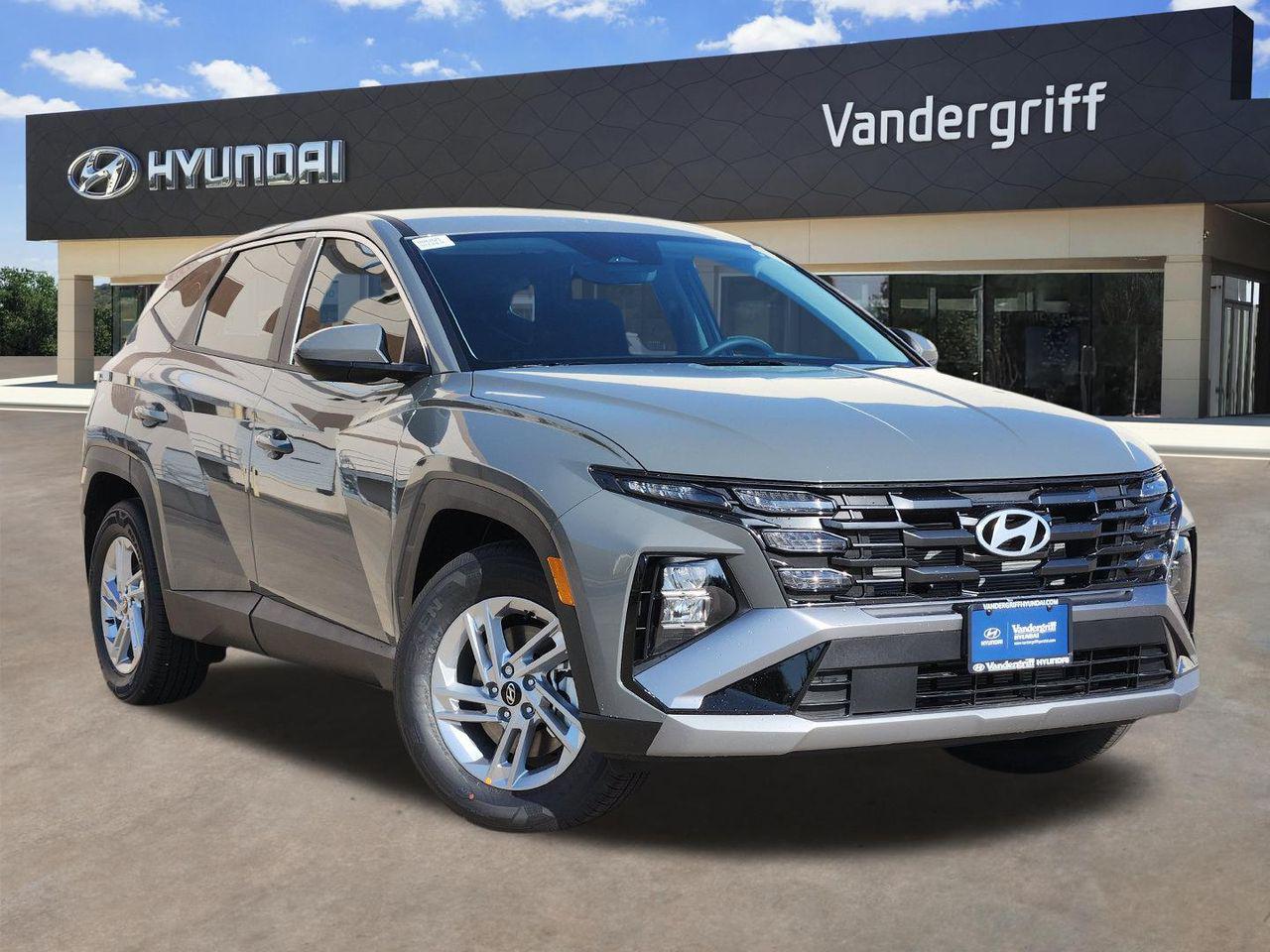 New 2026 Hyundai Tucson SE FWD