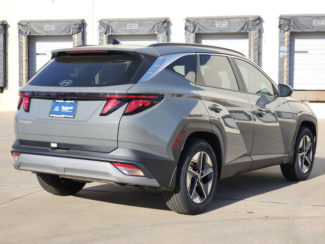 New 2026 NT2 Gray Hyundai SEL FWD image 4