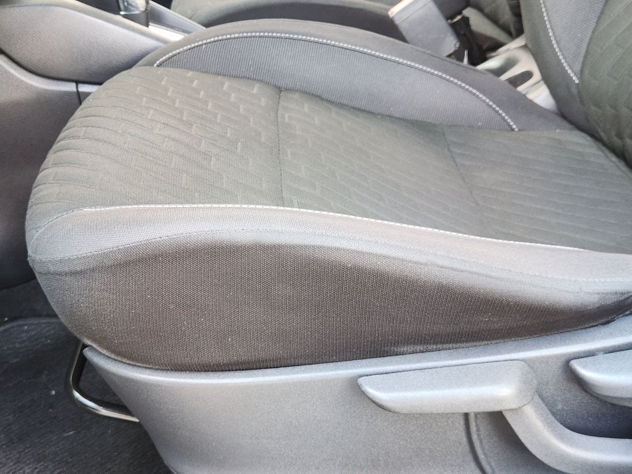 Used 2021 Super Black Nissan S image 21