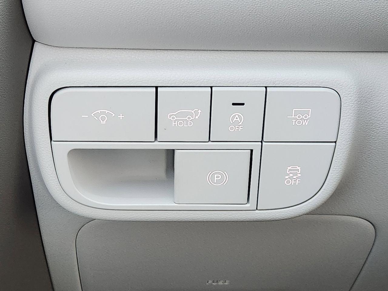 New 2026 Creamy White Pearl Hyundai SEL FWD image 20