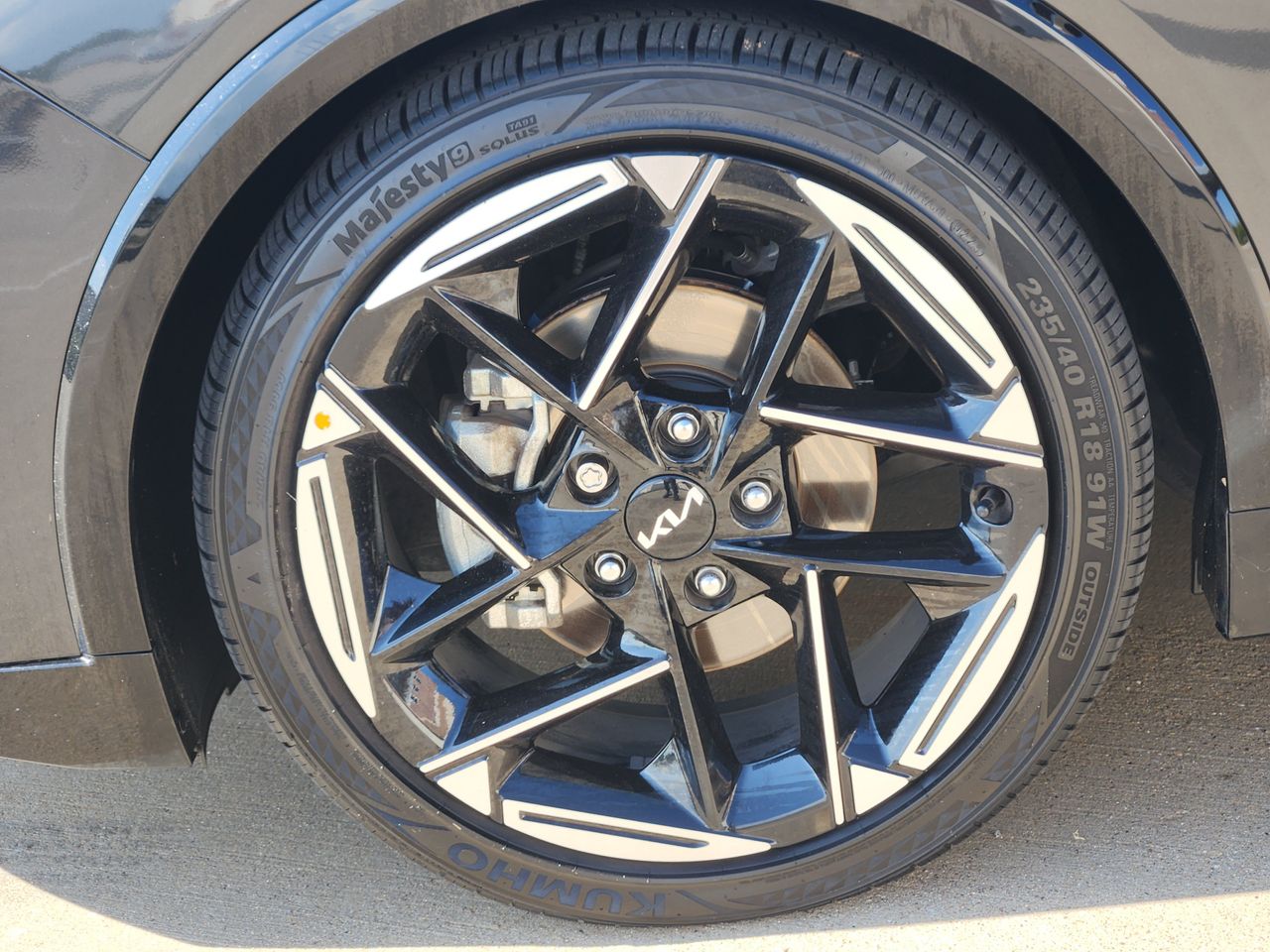 Used 2025 Interstellar Gray Kia GT-Line image 7
