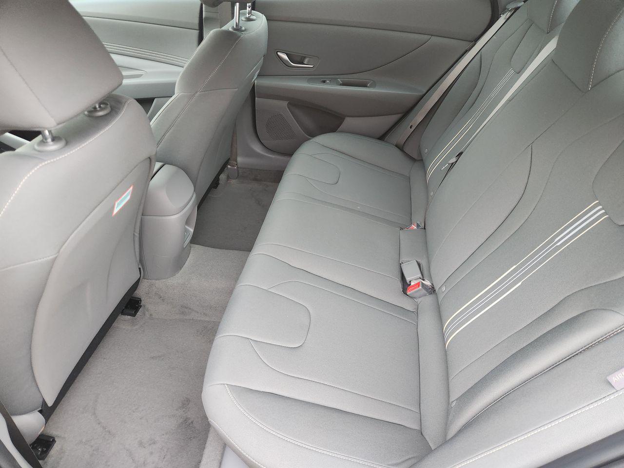 New 2026 W6H White Hyundai SEL Sport image 28