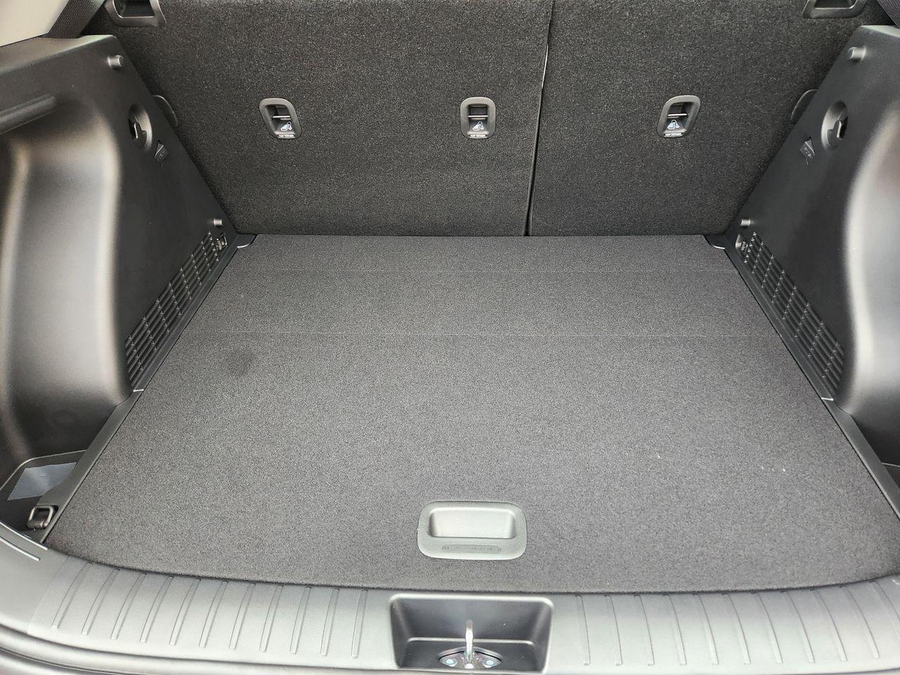 New 2026 R2P Red Hyundai SEL Sport FWD image 30