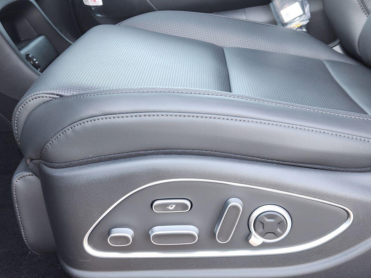 New 2026 T2X Silver Hyundai Calligraphy FWD image 22