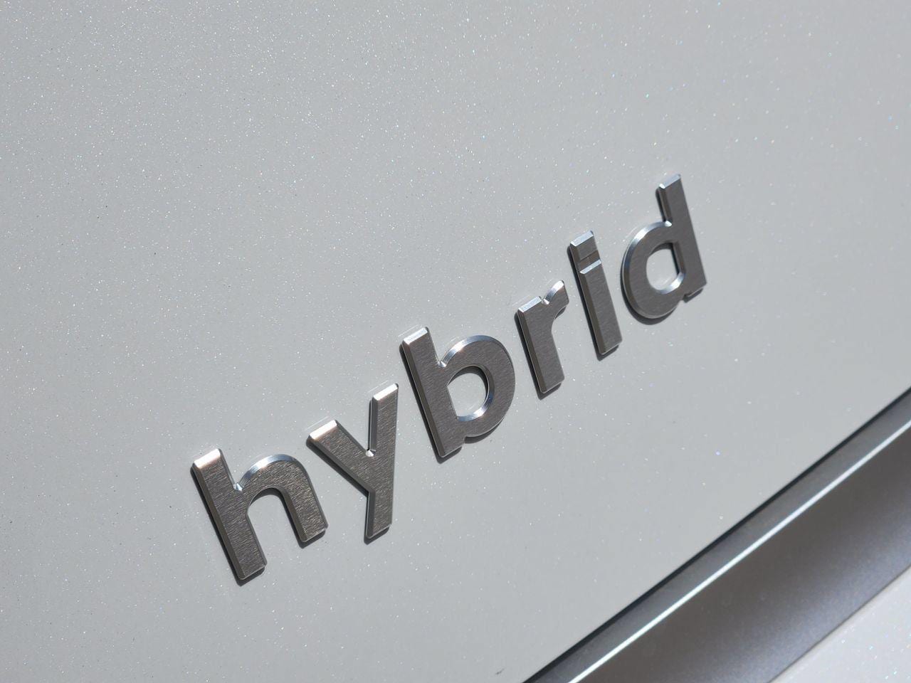 New 2027 Creamy White Pearl Hyundai Calligraphy image 9