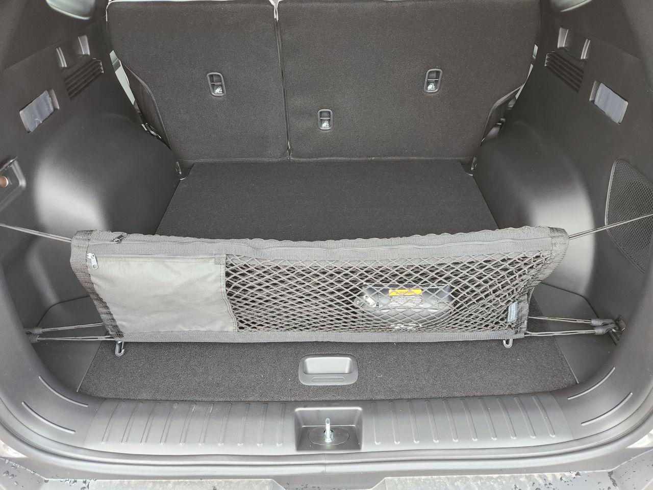 New 2026 Shimmering Silver Hyundai Limited FWD image 32