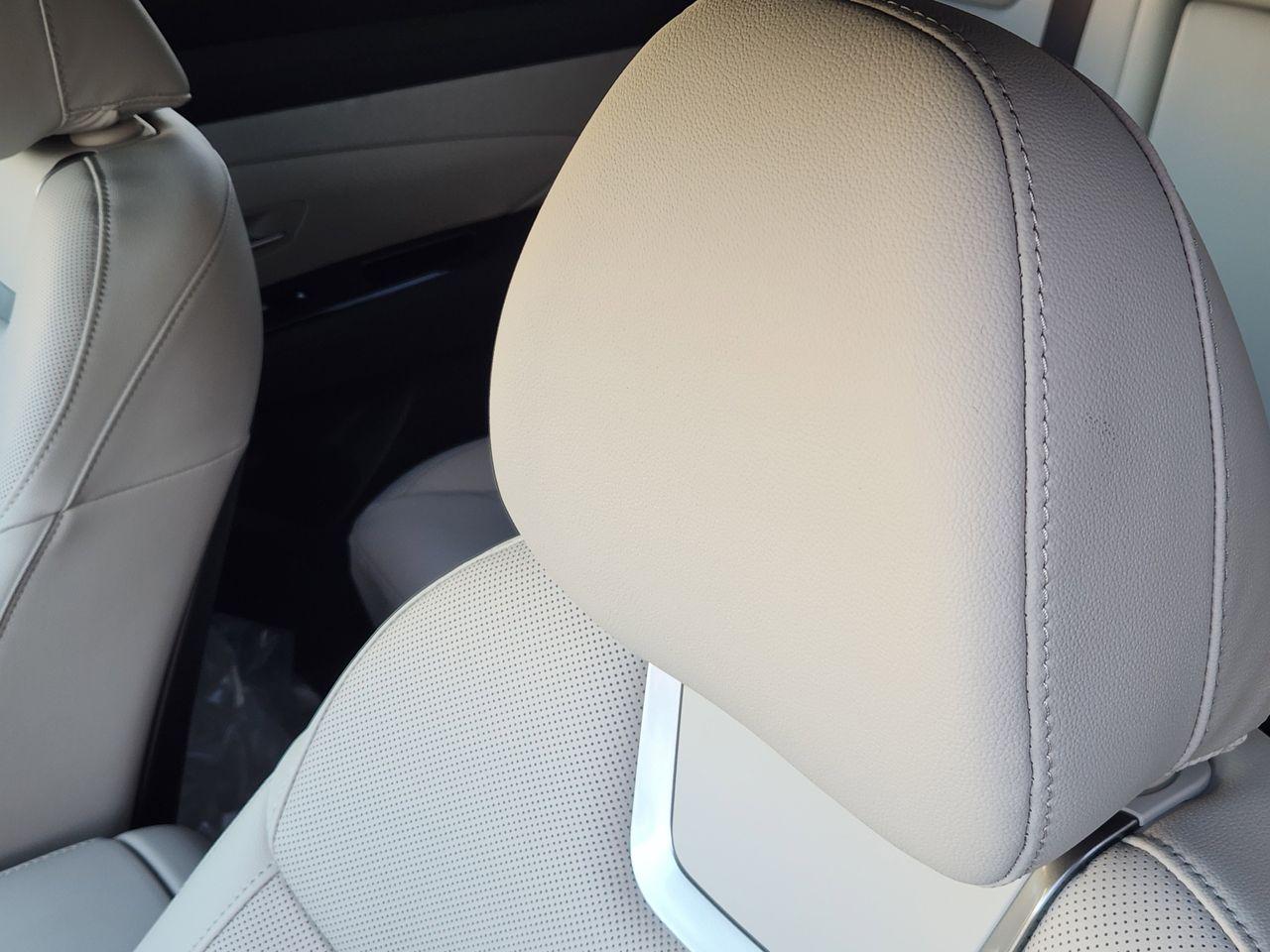 New 2026 W6H White Hyundai Limited FWD image 11